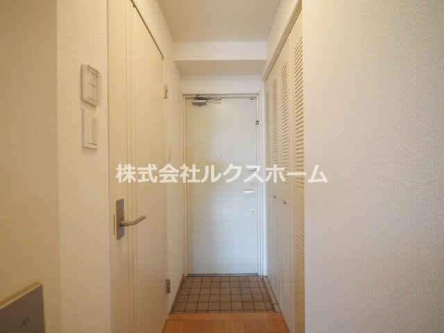 セイントプレイスの玄関