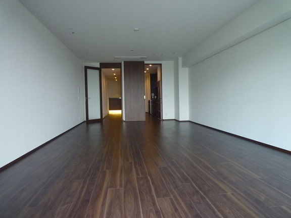 千代田区二番町の賃貸マンションの居間・リビング
