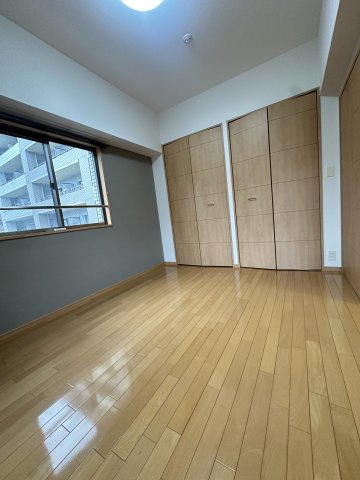 フェルト627の寝室