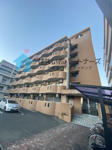 久留米市東櫛原町の賃貸マンションの外観|外観もきれいです