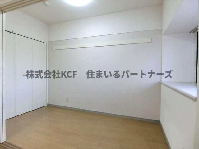 みついビルの洋室|明るい洋室です