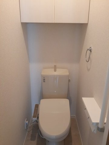 【トイレ】 | エアリー　ブリーズＢ | トイレもきれいです