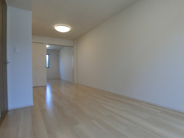 ミモザハウス　３号館の居間・リビング