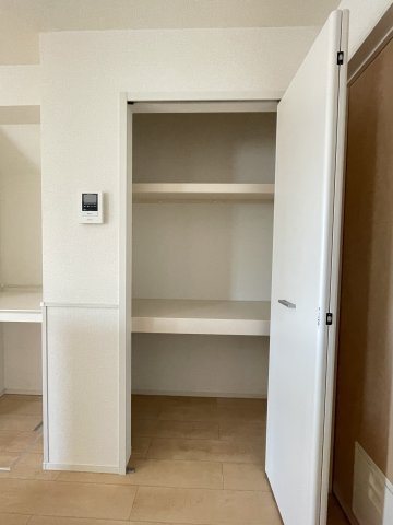 チロリアンコッティⅡ　Ｃの内装
