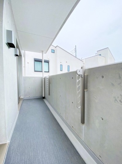 Beverly Homes 豊島園のバルコニー
