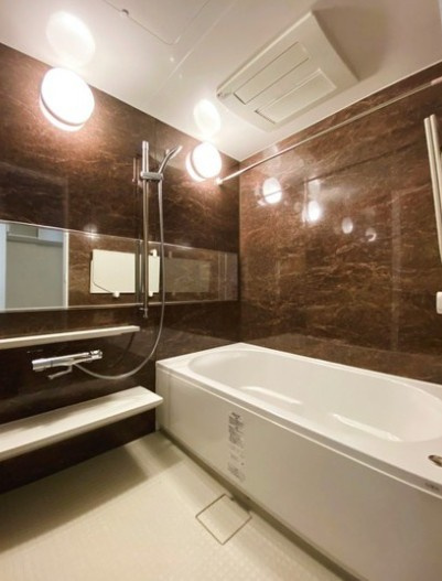 Beverly Homes 豊島園の浴室
