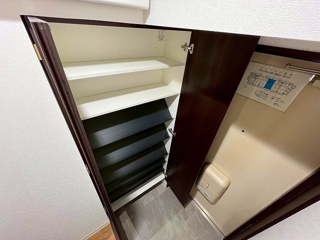ハイタウン出汐の収納