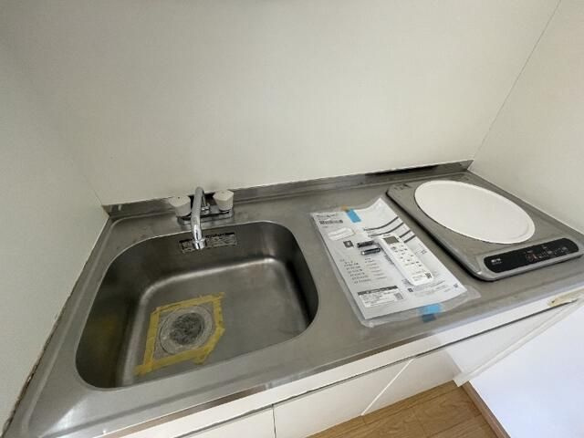 横浜市保土ケ谷区峰岡町３丁目のアパートのキッチン