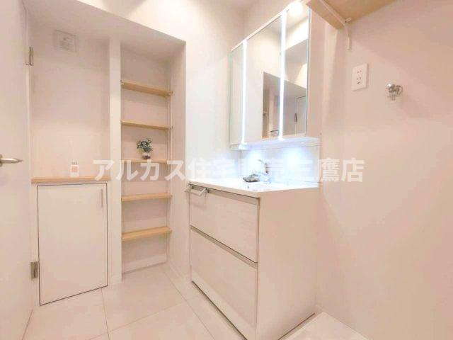 中銀三鷹マンシオンの洗面所