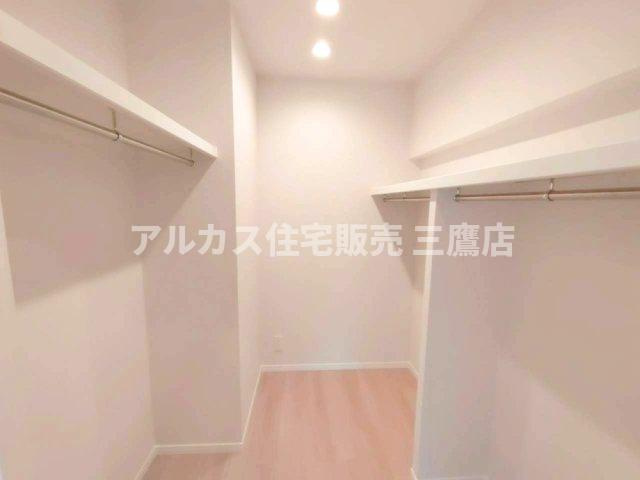 中銀三鷹マンシオンの収納