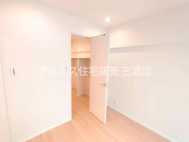 中銀三鷹マンシオンの収納