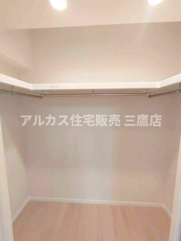 中銀三鷹マンシオンの収納