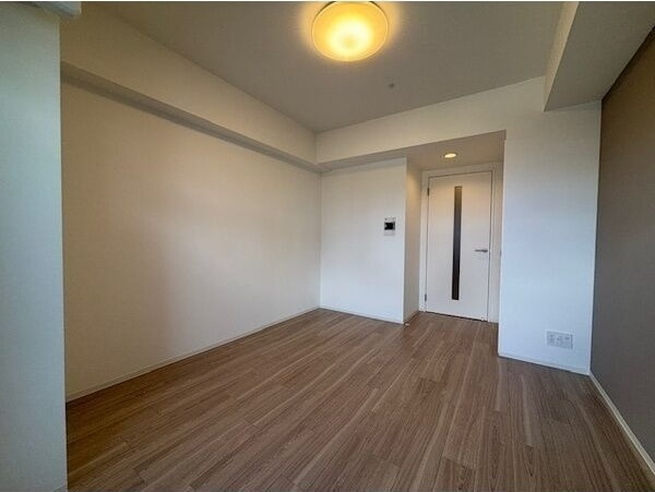 SHOKEN Residence 名古屋〈太閤通〉の居間・リビング