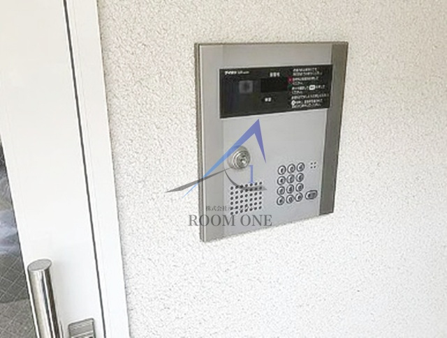 ＳＫＹ　ＴＥＲＲＡＣＥ　ＮＩＳＨＩＡＺＡＢＵのセキュリティ|オートロックです。