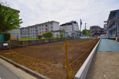 【外観】 | 湘南台駅 藤沢市湘南台１丁目／建築条件無80坪以上-売地１区画-54-20 | 現地写真前②