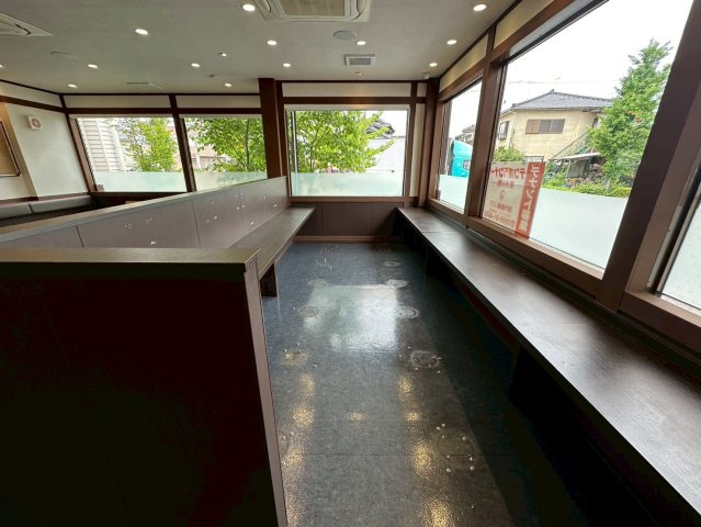 若林東町前田様貸店舗の内装