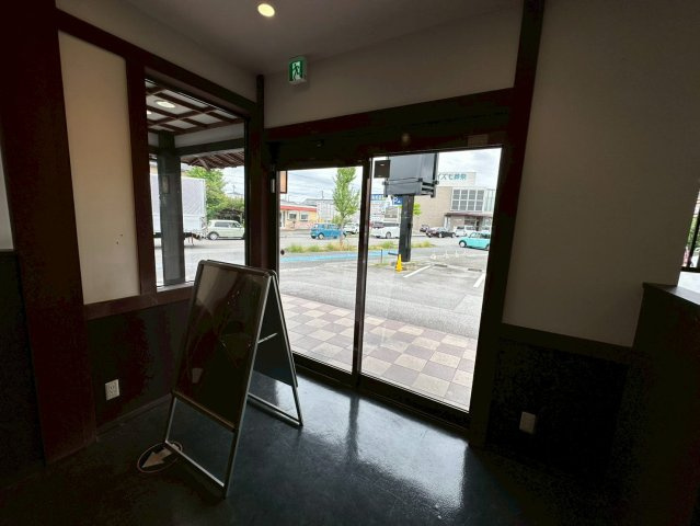 若林東町前田様貸店舗の内装