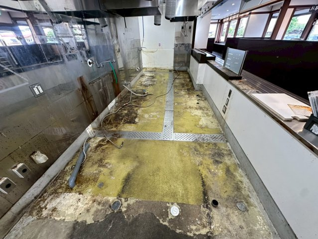 若林東町前田様貸店舗の内装