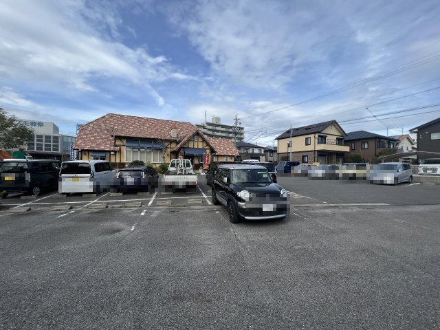 若林東町前田様貸店舗の駐車場