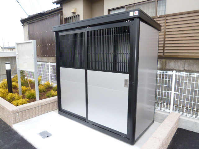 ベル　フローラＢのその他共用部分|敷地内ゴミステーション・当番なし