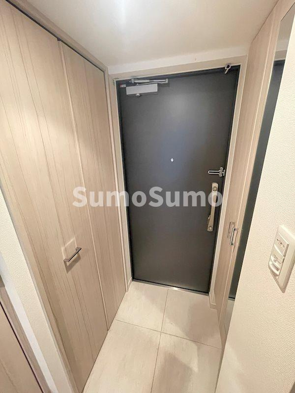 S-RESIDENCE南堀江の玄関
