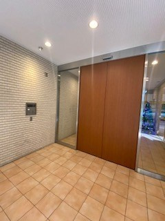 KDXレジデンス甲南山手のエントランス