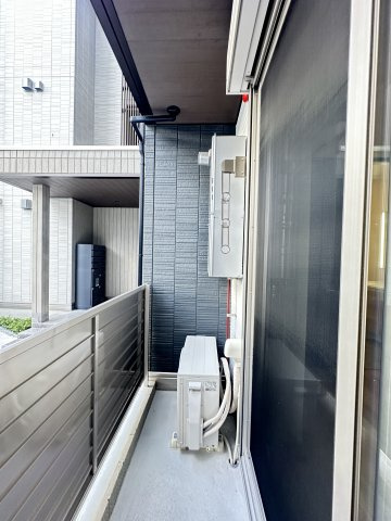 サニーサイド箱崎のバルコニー