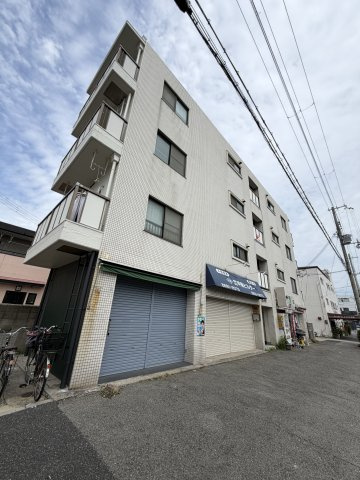 ベルメゾン駒ヶ林の外観