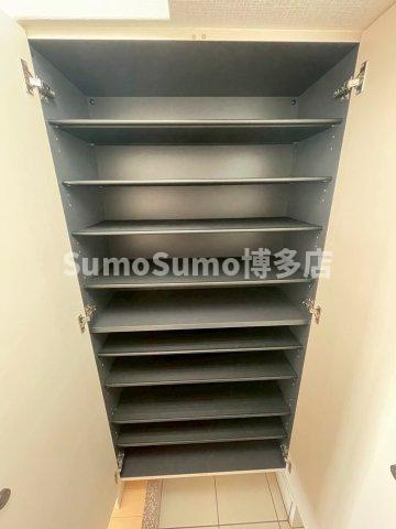 アトラスアルファーノ箱崎の収納
