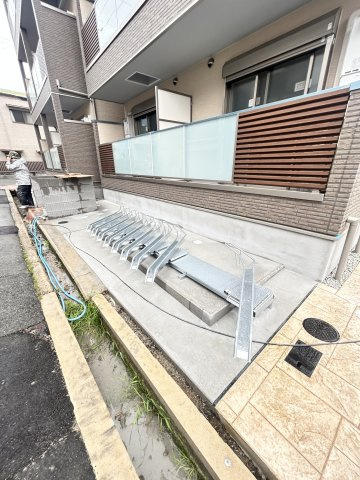 F asecia bruciteのその他共用部分