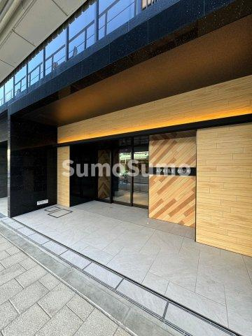 アプリーレ松屋町のエントランス