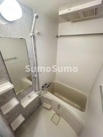 アプリーレ松屋町の浴室