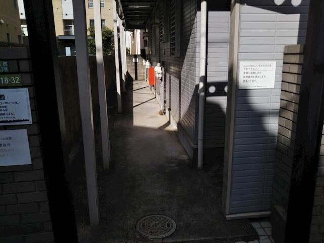 グランデュール池尻のロビー