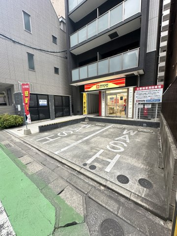 C.P.B.Sの駐車場