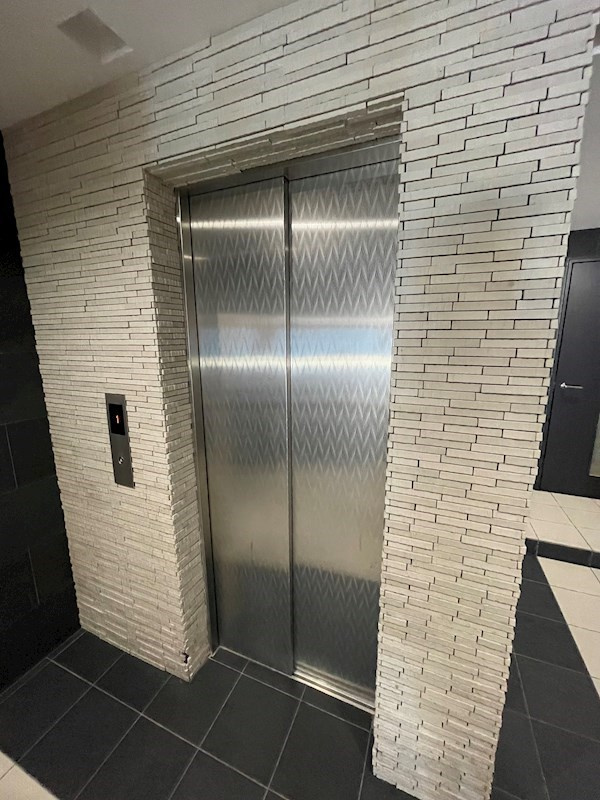 C.P.B.Sの外観