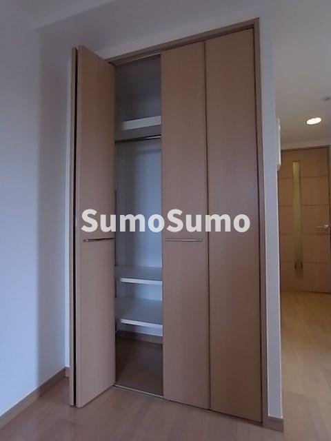 カスタリア三宮の収納