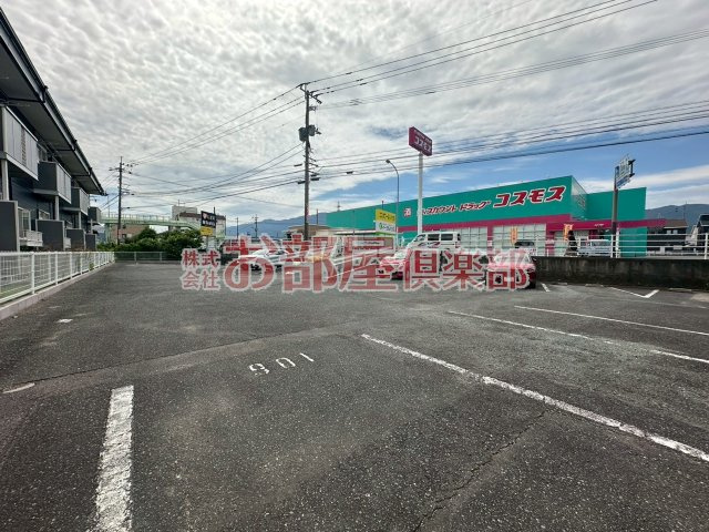 エスポワールハイツB棟の駐車場|駐車場に車を止められます