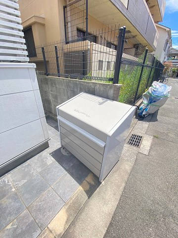 パロス甲子園口の外観
