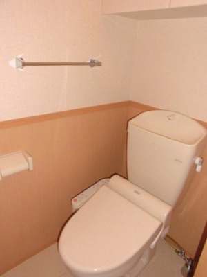 【トイレ】 | ＪＵＬＩＯ(フリオ) | ゆったりとした空間のトイレです