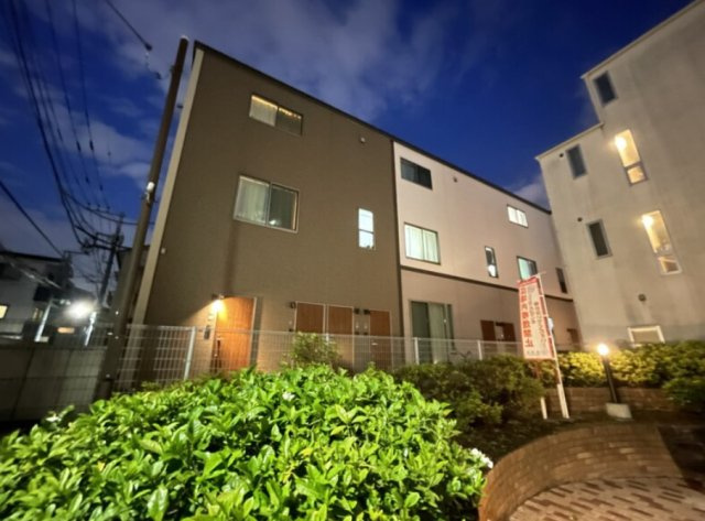 ブライトハウス東池袋の外観