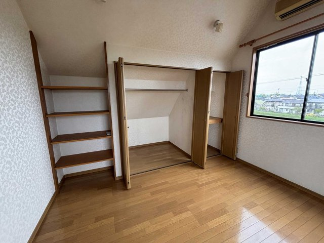 阿見中央住宅の収納|便利な収納スペースです。