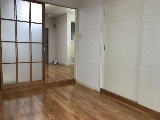 パールハイムセンダの内装|洋室