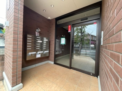 【エントランス】 | エミネンスⅡ | エントランスです
