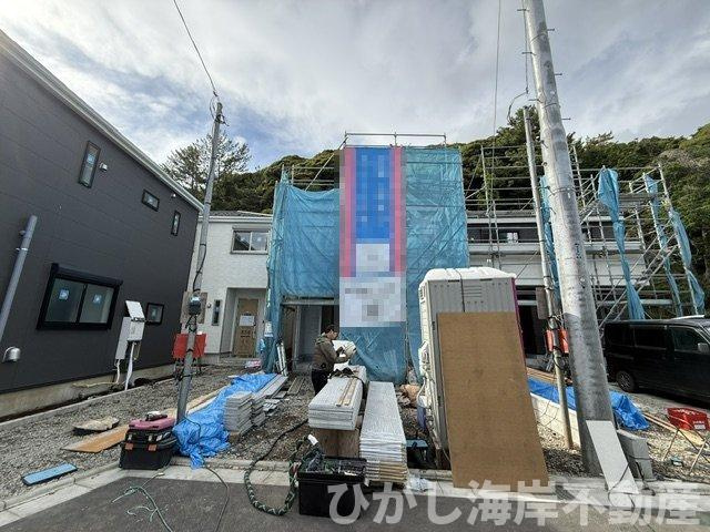藤沢市城南２丁目　　新築戸建　全７棟の外観|6月8日撮影　建築中　現地外観