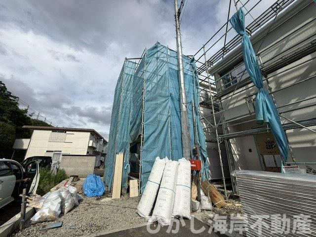 藤沢市城南２丁目　　新築戸建　全７棟の外観|6月8日撮影　建築中　現地外観