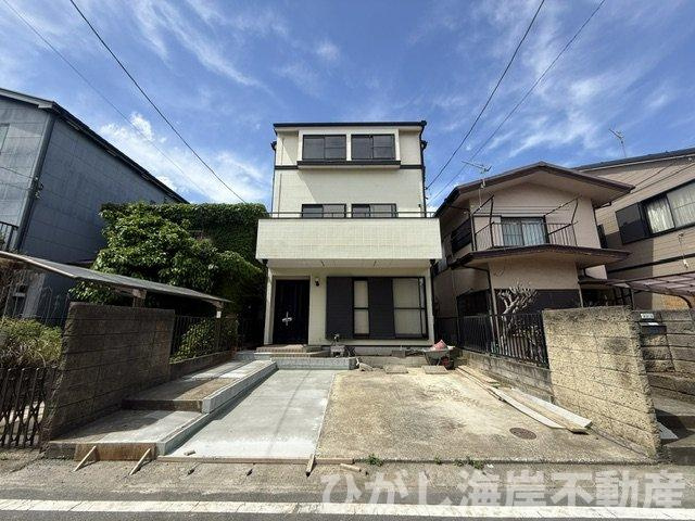 平塚市四之宮2丁目　 中古戸建の外観|5月9日撮影　リフォーム工事中　現地外観