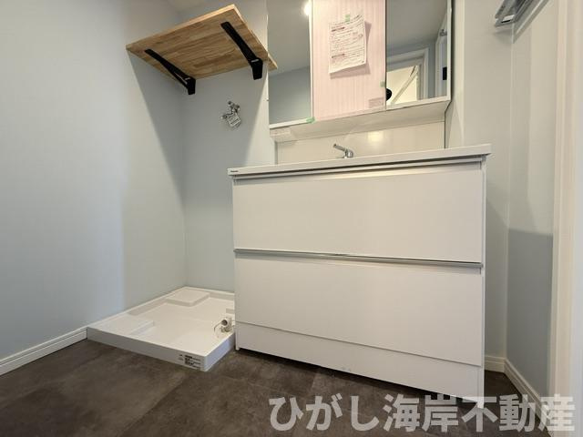 パシフィックパレス平塚の脱衣所|新規リフォーム完了！　脱衣スペース