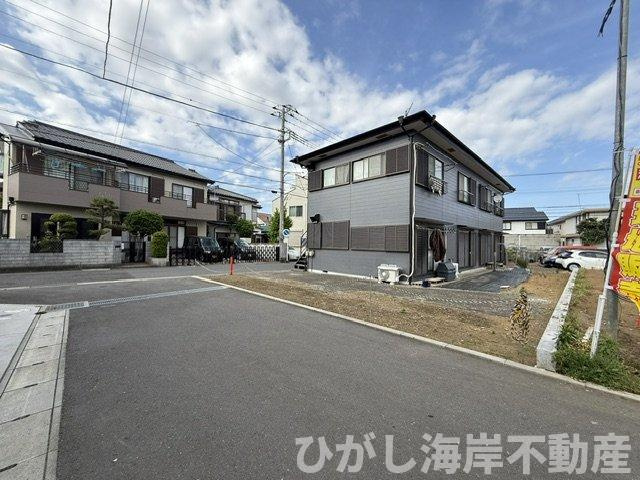 平塚市南原2丁目　新築戸建　の前面道路含む現地写真|5月14日撮影　建築前　現地外観