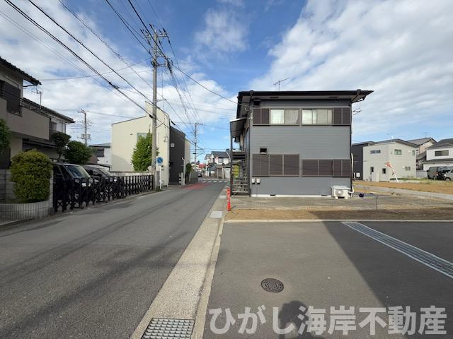平塚市南原2丁目　新築戸建　の前面道路含む現地写真|5月14日撮影　建築前　現地外観