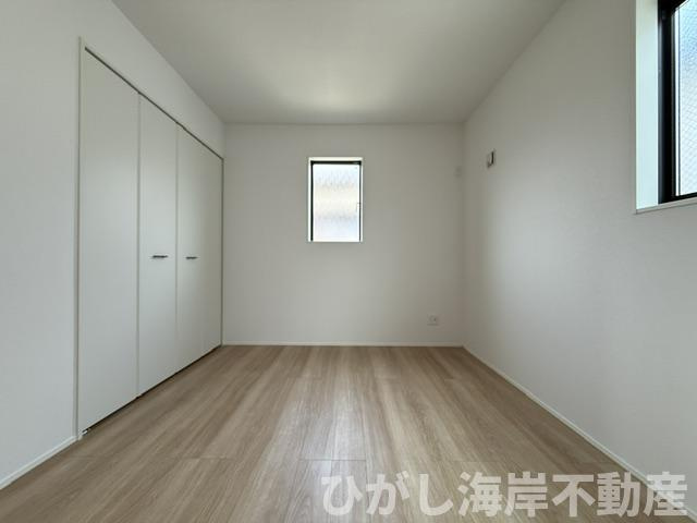 茅ヶ崎市室田３丁目　新築戸建　全２棟の内装|6帖　洋室